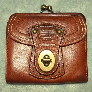 Coach Legacy Wallet